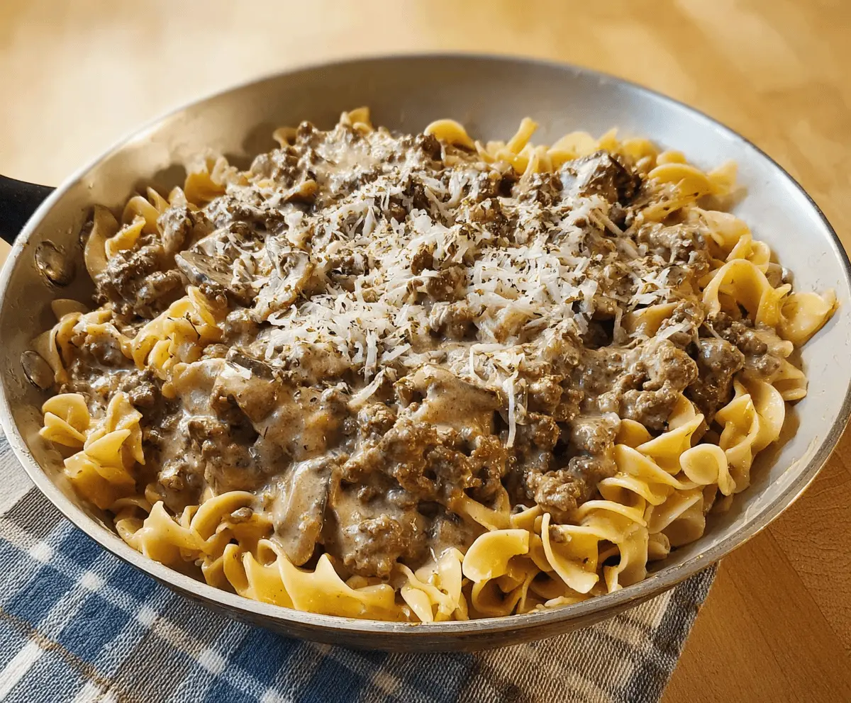 Easy and Creamy Ground Beef Stroganoff Recipe